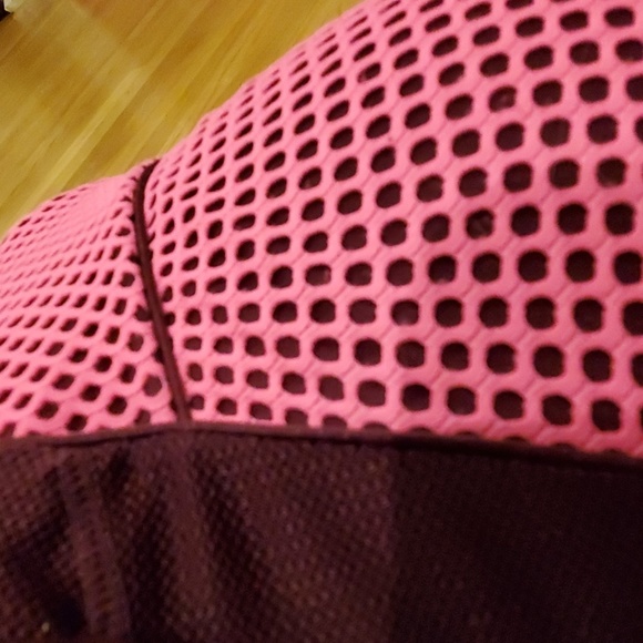 Victoria's Secret Sports Bra - Picture 4 of 4